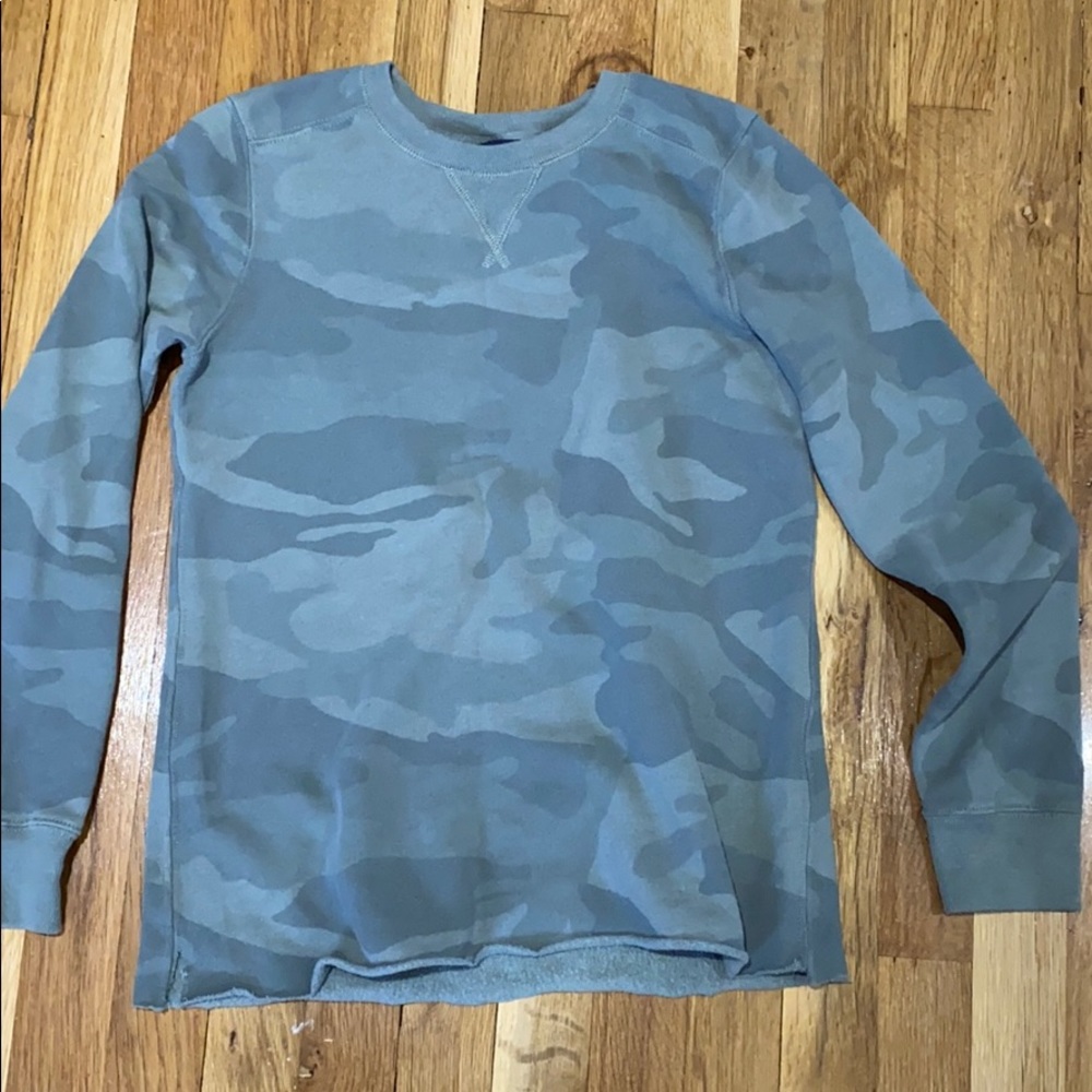 Camo crew neck
